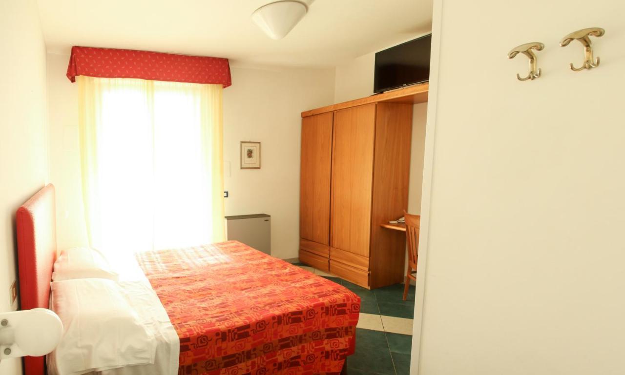 Hotel Jerry Grottammare Esterno foto